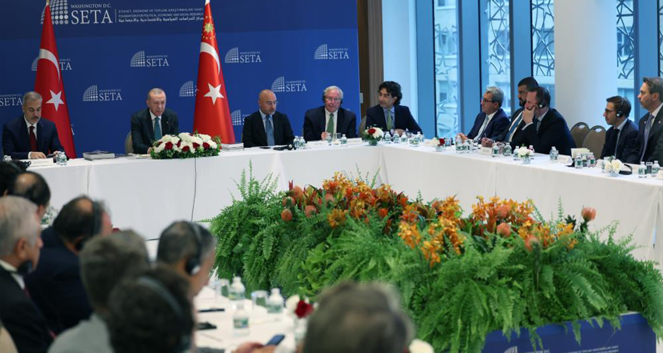 Cumhurbaşkanı Erdoğan, SETA eşgüdümünde ABD'li düşünce kuruluşu temsilcileriyle bir araya geldi