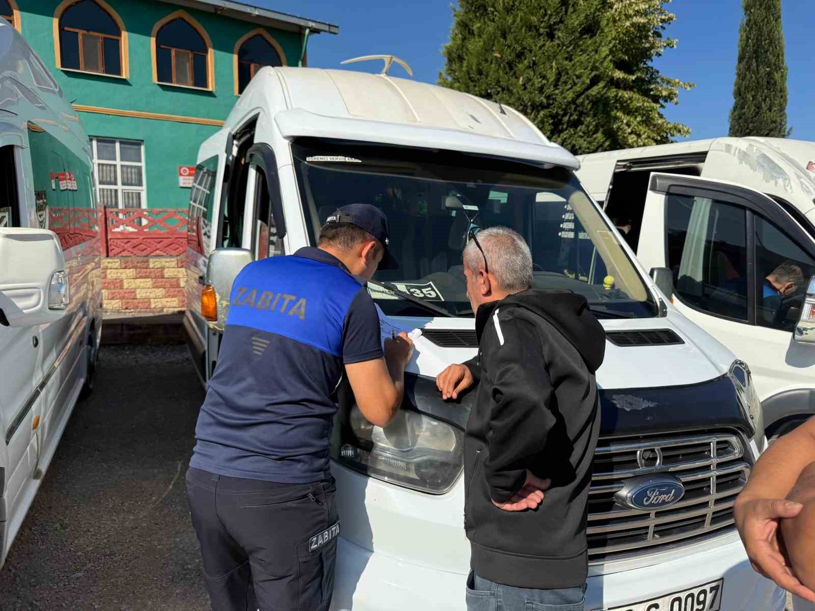 Karabük Belediyesinden okul servislerine denetim