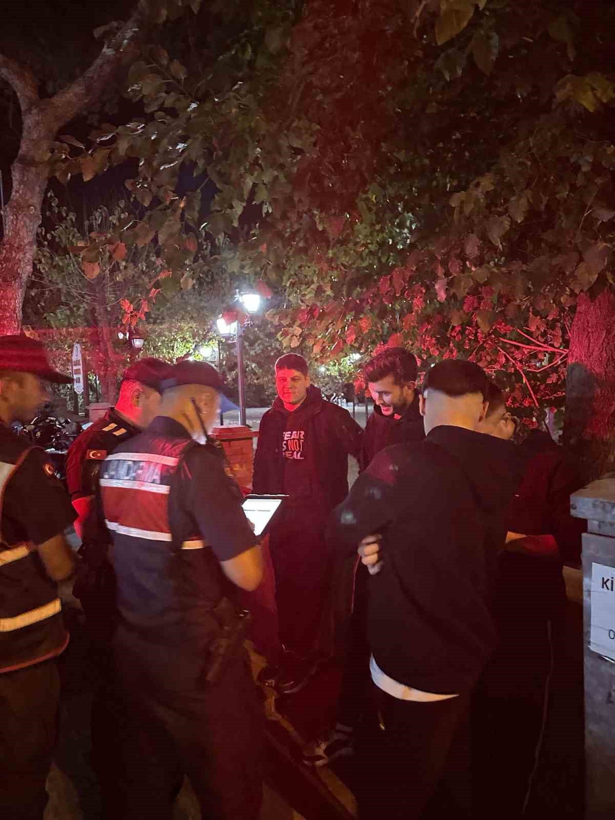 Nazilli’de Trafik Jandarması’ndan huzur denetimi