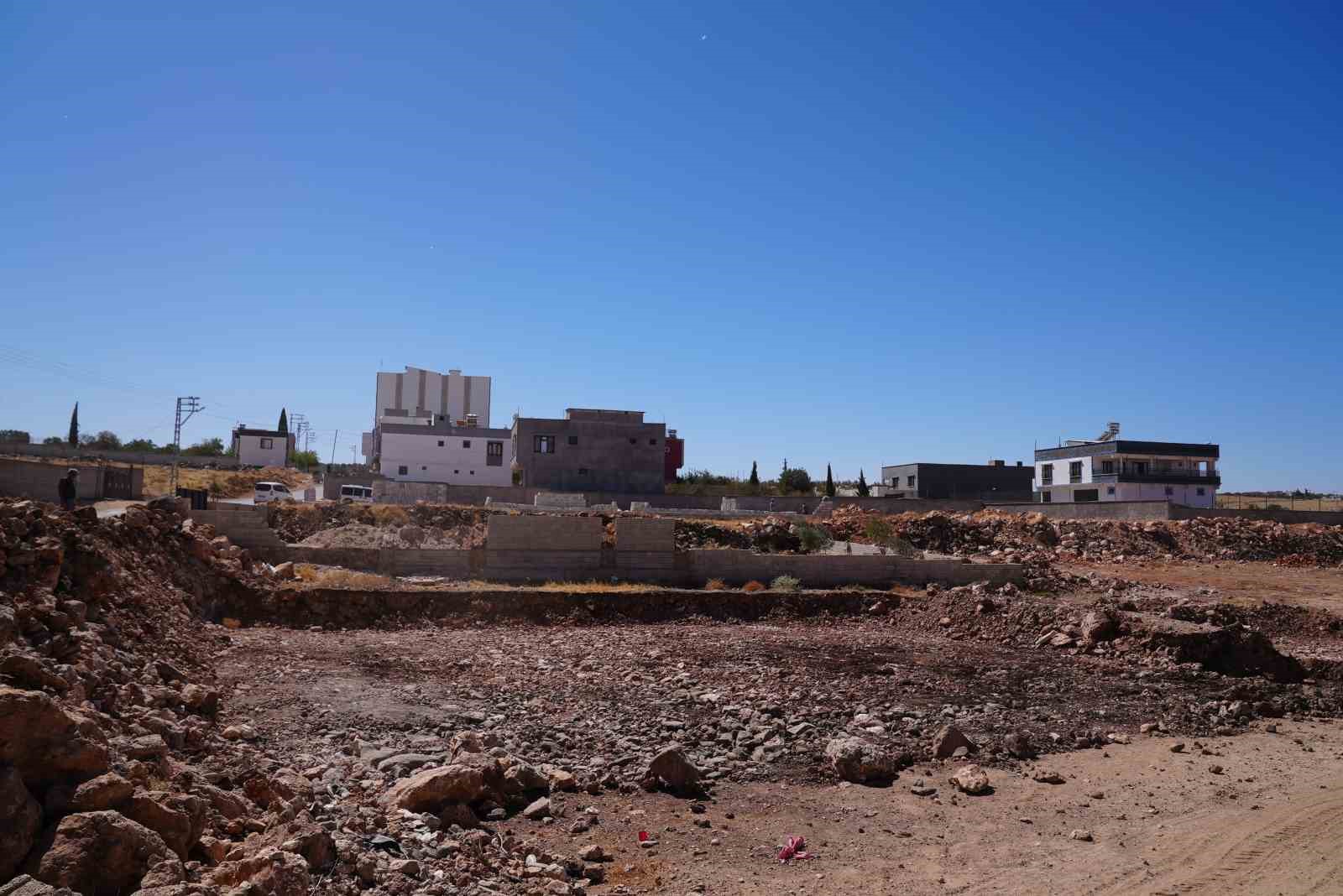 Şehitkamil’den Kabasakız’a yeni arazi yolları