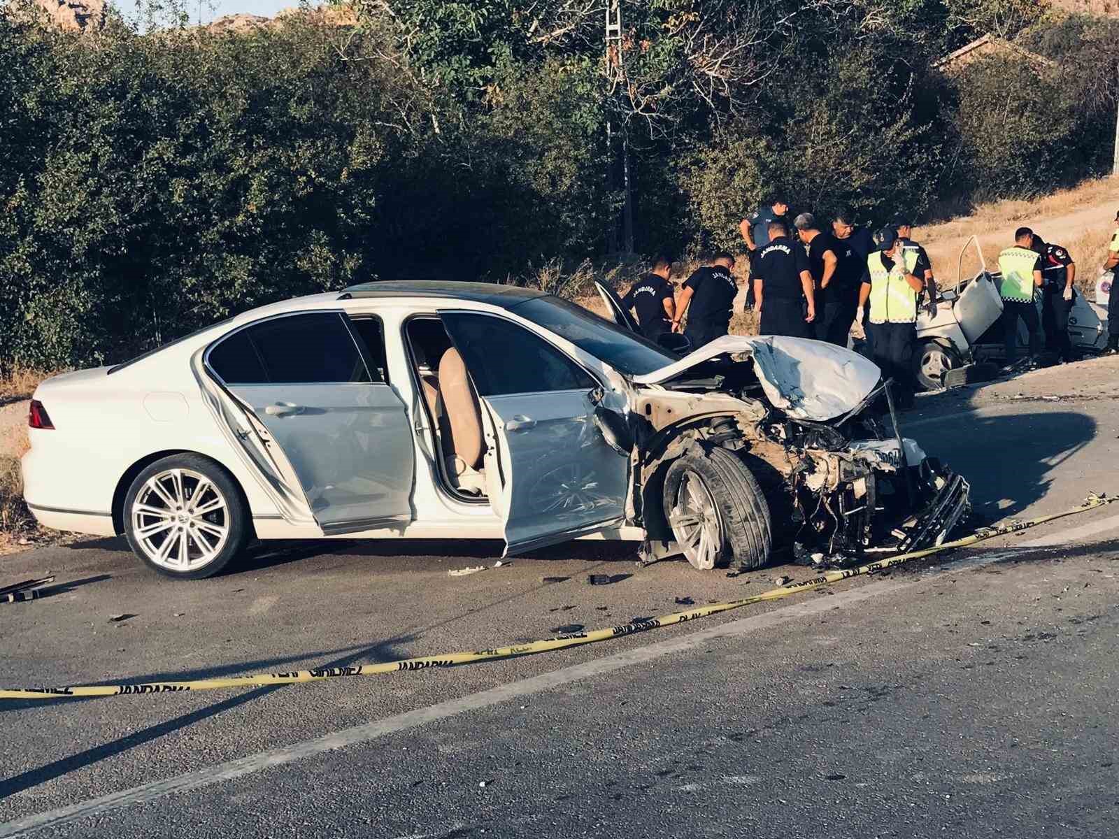 Konya’da feci kaza: İkiz kardeşler hayatını kaybetti, 5 kişi yaralandı