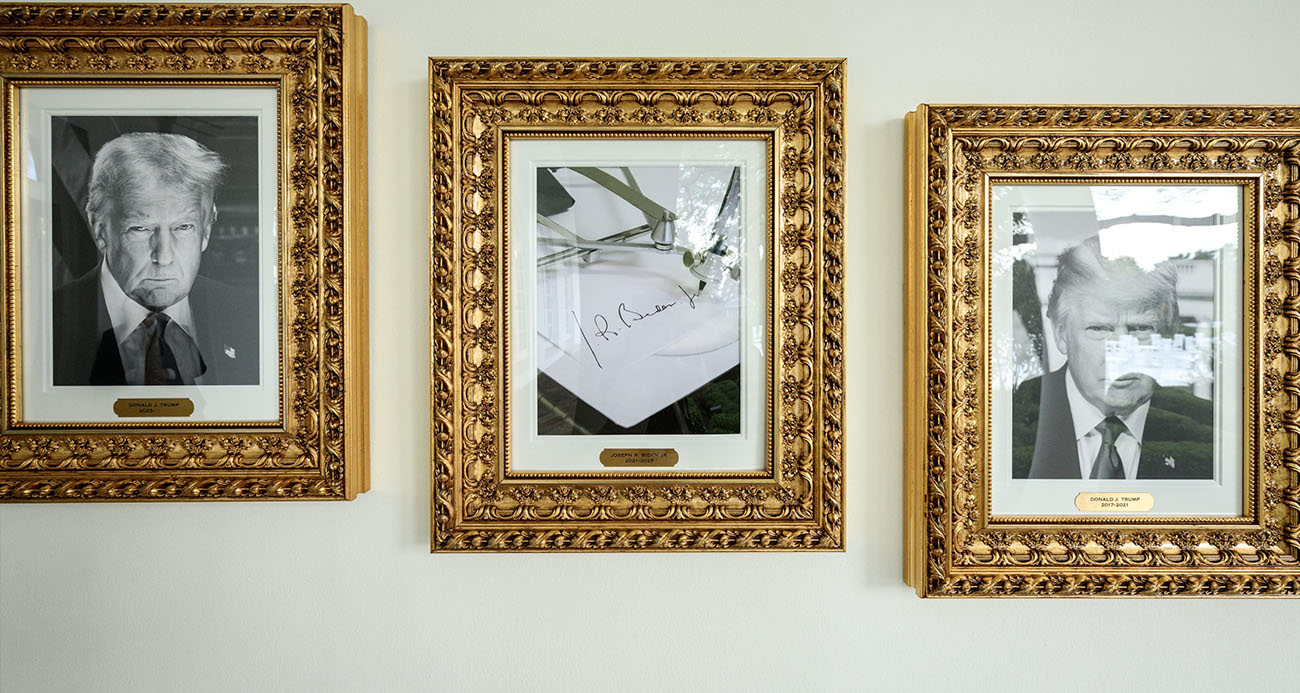 Beyaz Saray'da Biden'ın portresi yerine otomatik imza makinesinin fotoğrafı kullanıldı