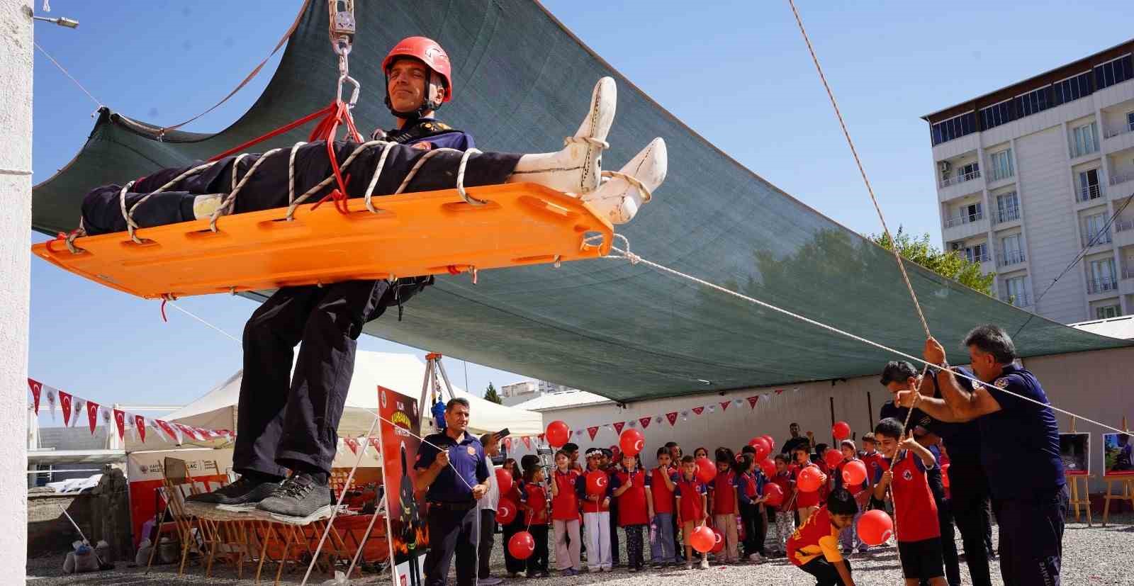 Kahta’da İtfaiye Haftası etkinlikleri başladı