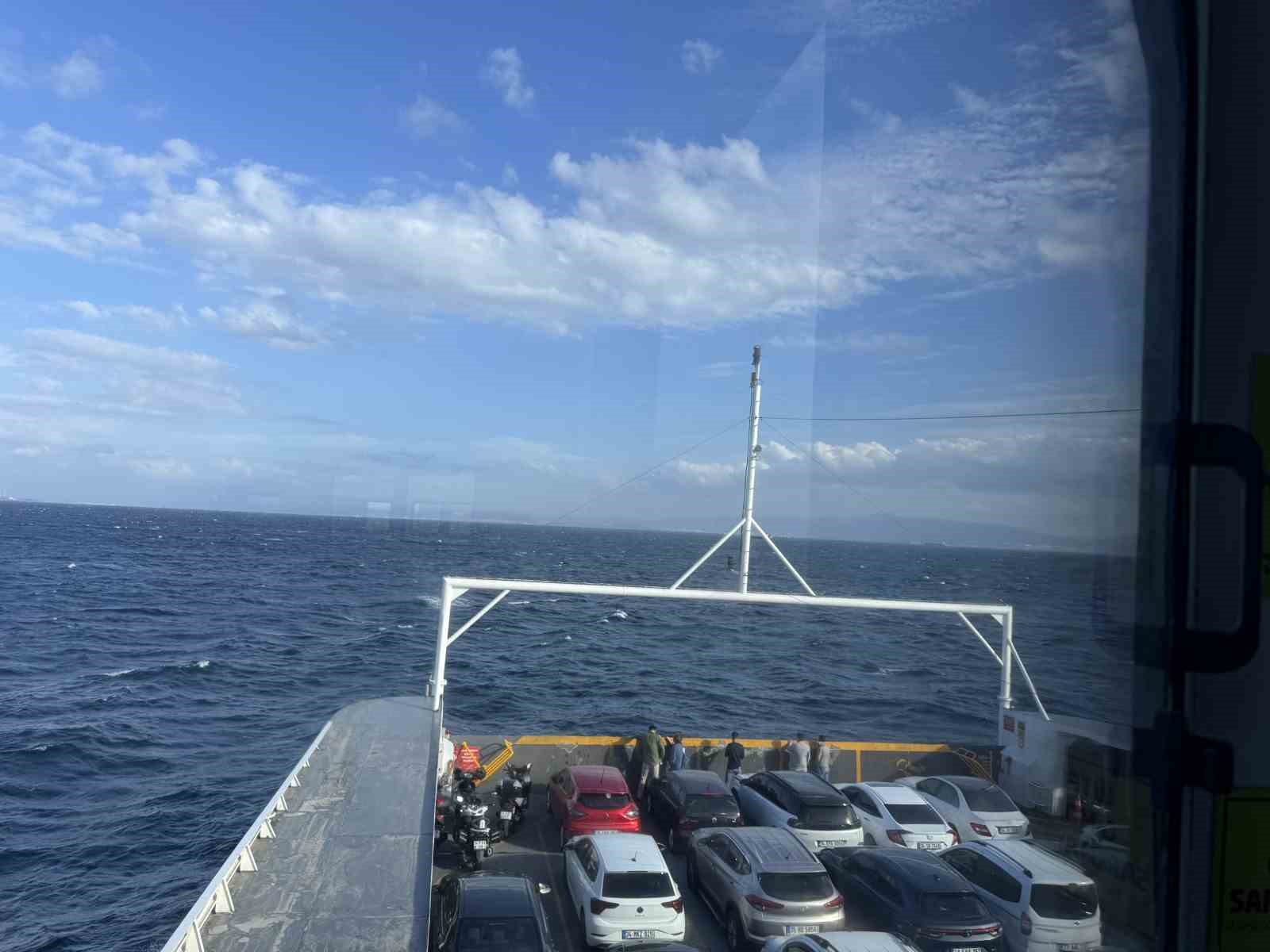 Marmara Denizinde kuvvetli rüzgar etkili oluyor