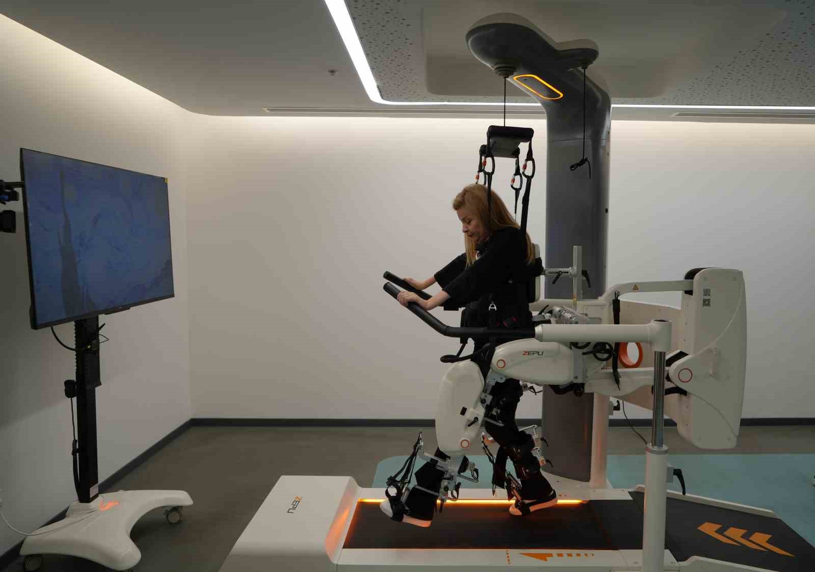 Azmin zaferi...29 yıl sonra ayağa kalkıp röportaj verdi