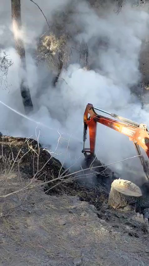 Yangından günler sonra tutuşmaların yaşandığı orman sahasında ekipler tedbiri elden bırakmıyor