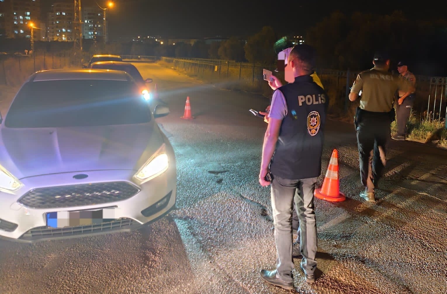 Çeşitli suçlardan yakalanan 5 şüpheli tutuklandı