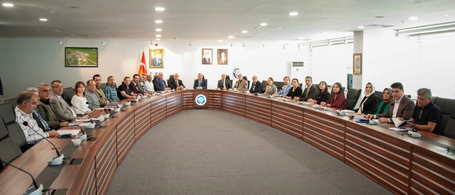 EBYÜ’de Kurumsal Değerlendirme Toplantısı yapıldı