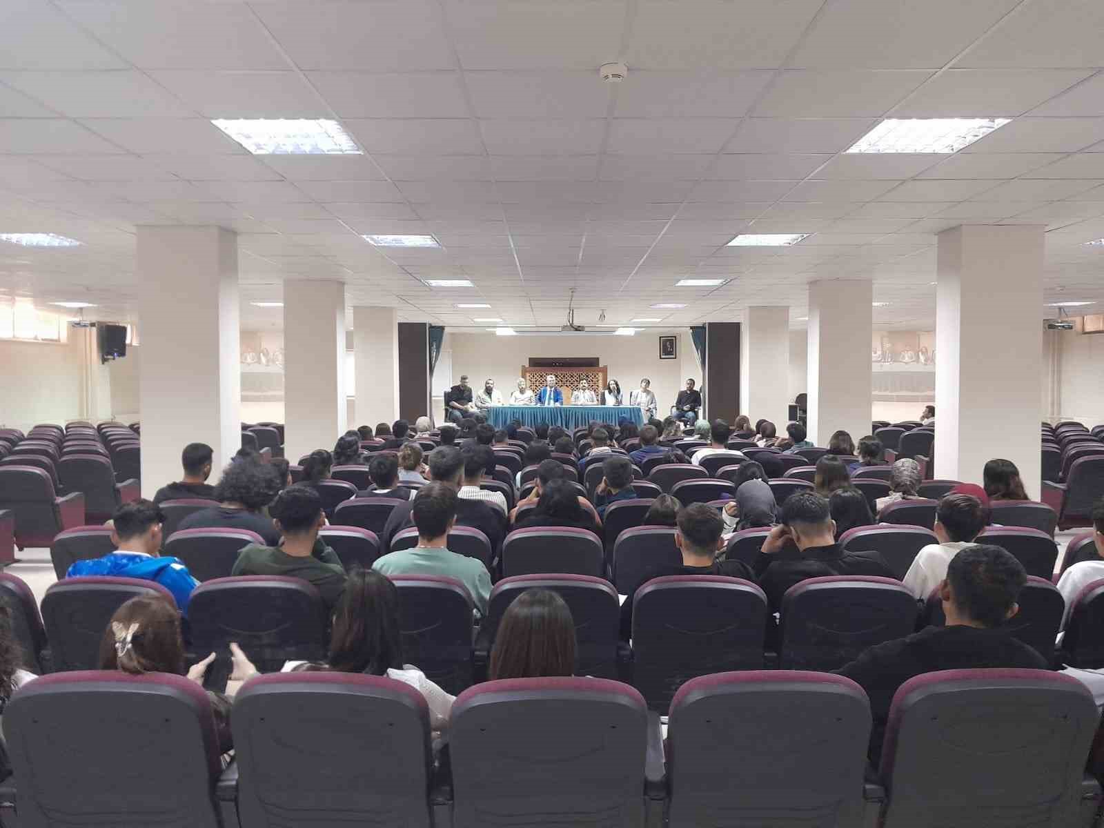 Karapınar Aydoğanlar Meslek Yüksekokulu’nda ’Oryantasyon’ programı