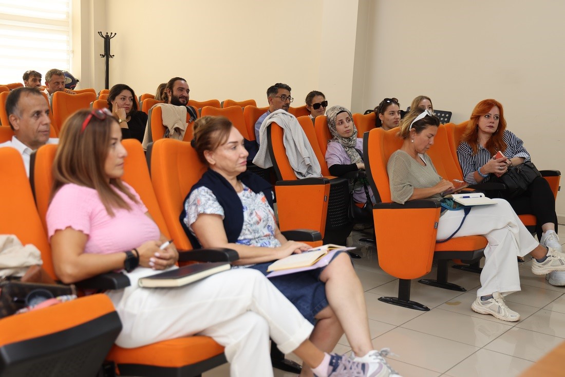 KO-MEK’ten gazetecilere 