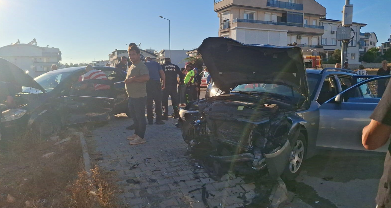 Didim’de trafik kazası: 1’i ağır 5 yaralı