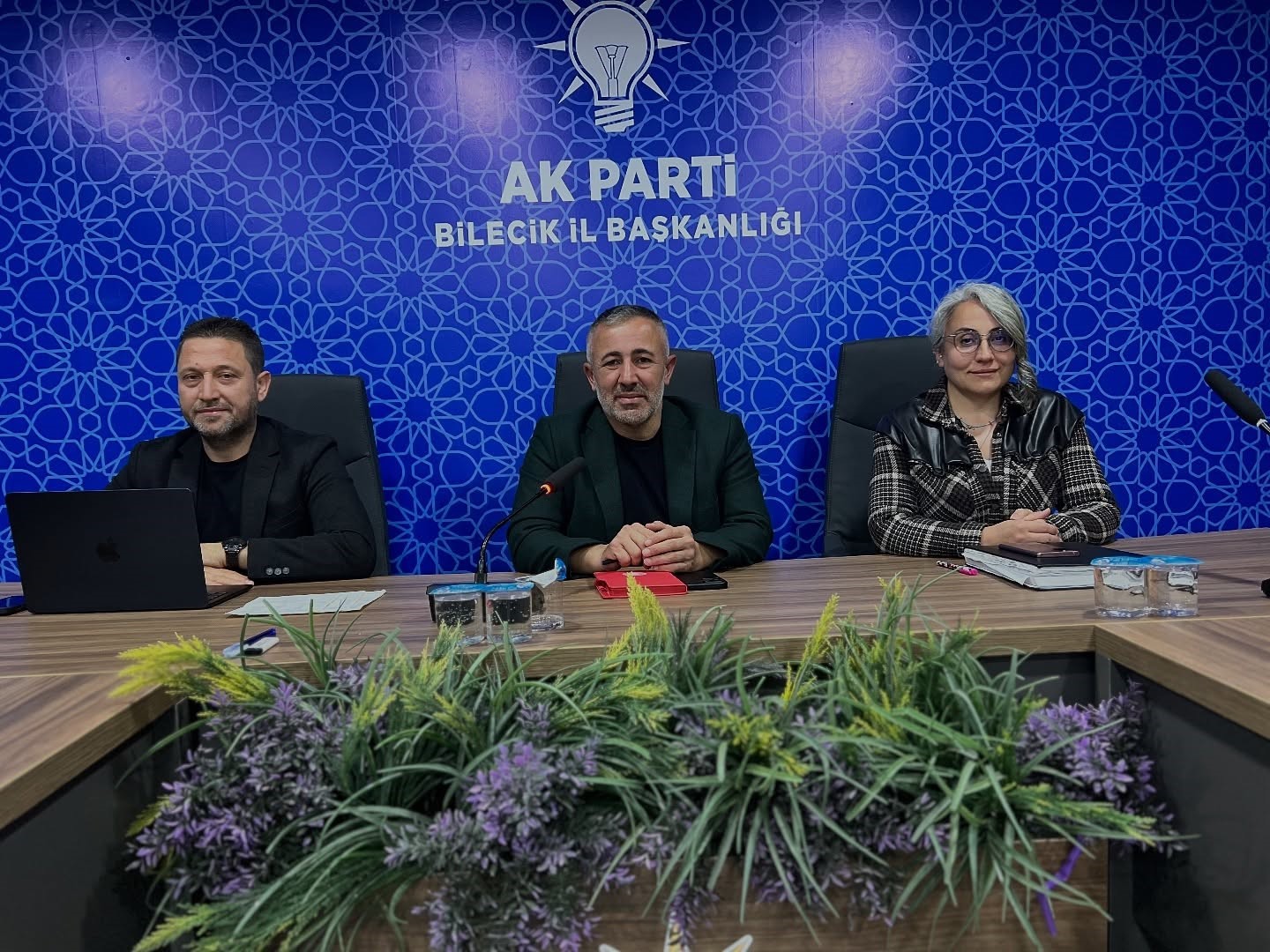 Bilecik’te AK Parti İl Yönetimi bir araya geldi