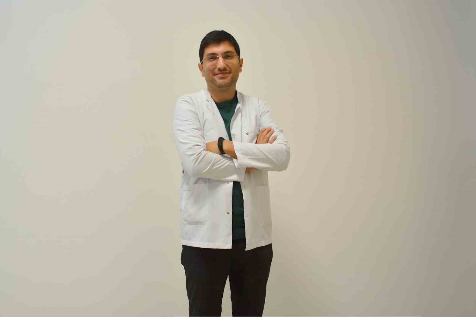 Uzm. Dr. Mehmet Emin Şentürk hasta kabulüne başladı