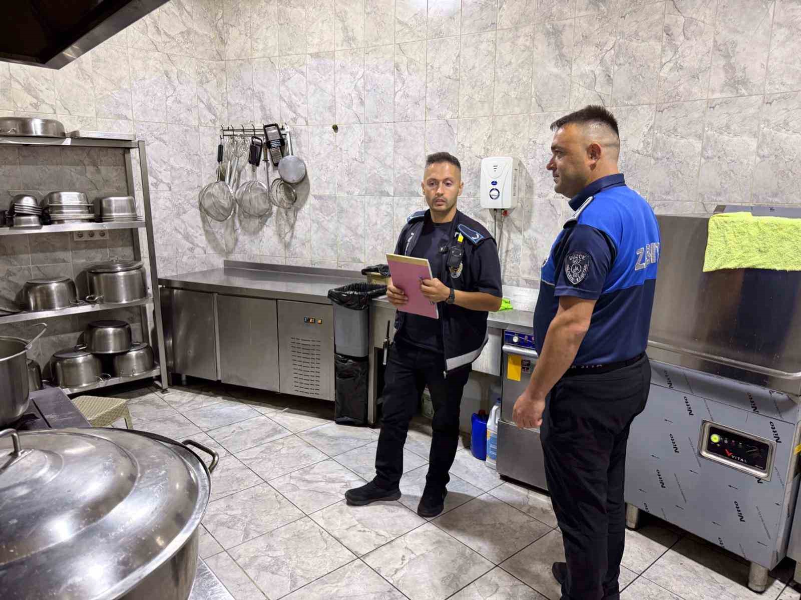 Zabıta ve Sağlık ekipleri ortak denetim yaptı