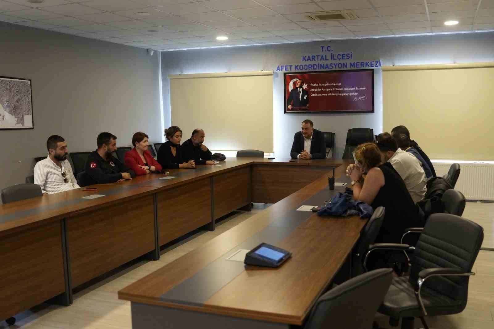 Deprem sonrası Kartal’da acil değerlendirme