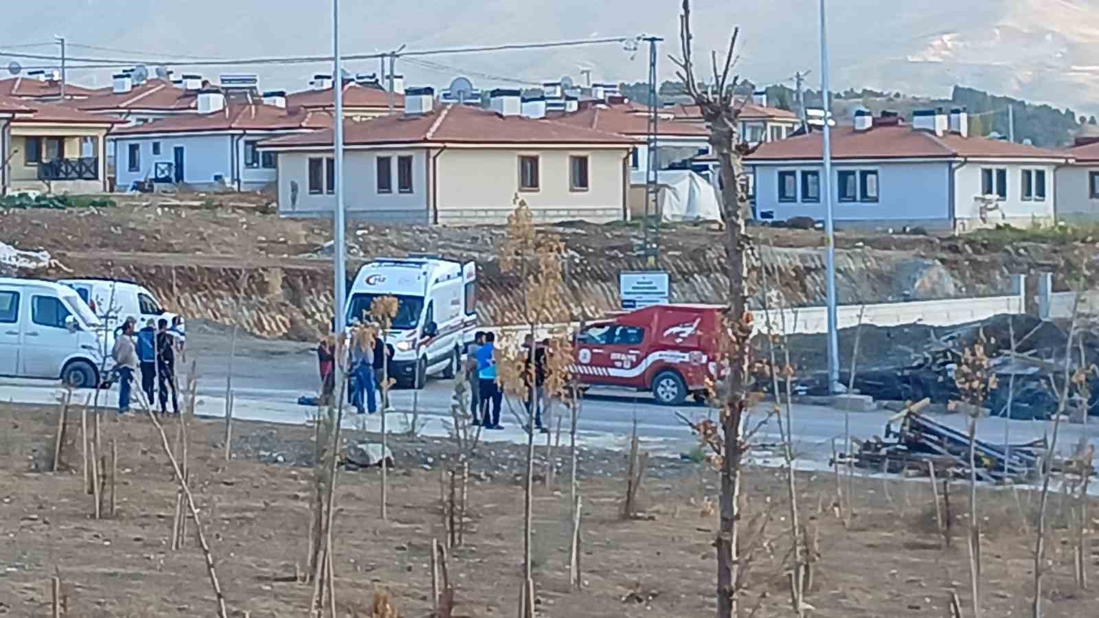 Malatya’da inşaatta kalıp çöktü: 2 işçi yaralandı