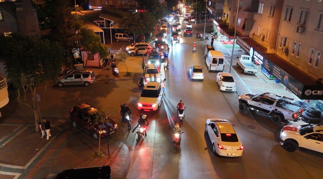 Alanya’da ‘Zulme off, Gazze’ye on’ konvoyu