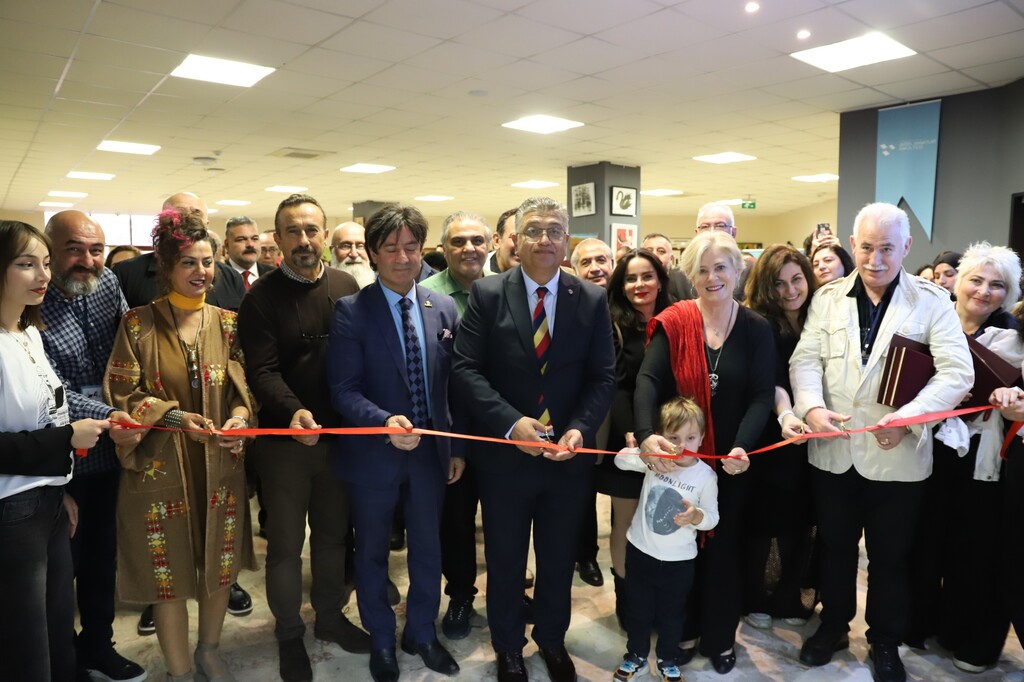 DPÜ’de Ahmet Yakupoğlu anısına uluslararası sanat ve tasarım çalıştayı sergisi