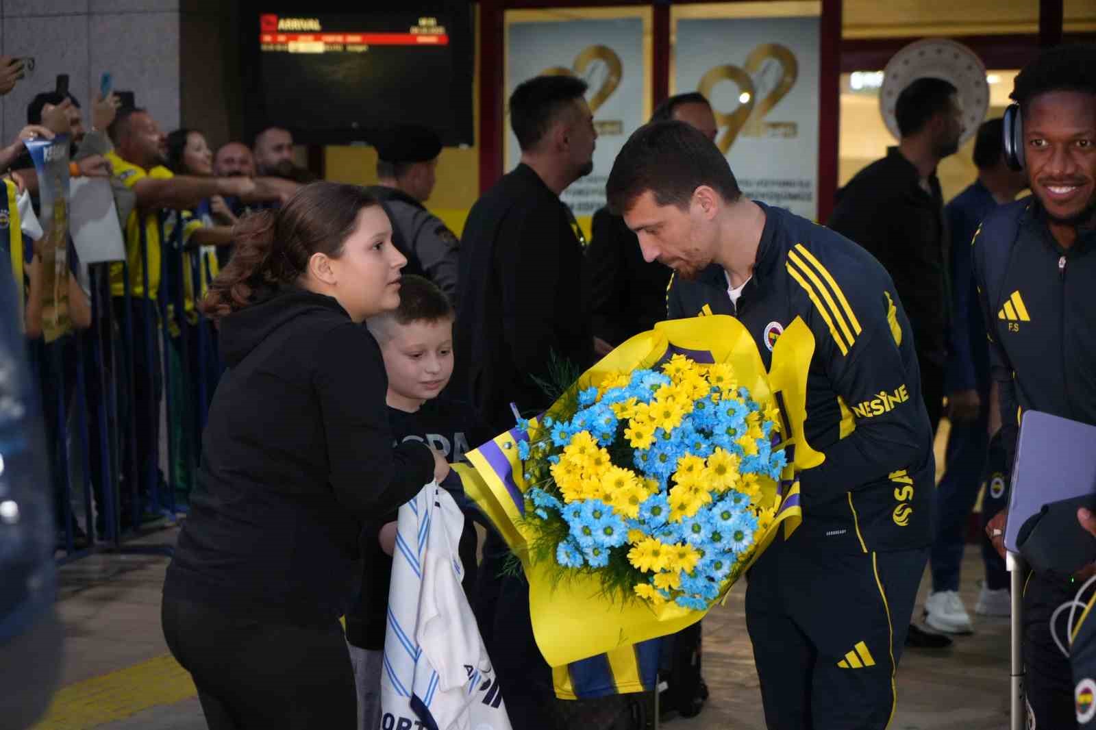 Fenerbahçe’ye Samsun’da coşkulu karşılama