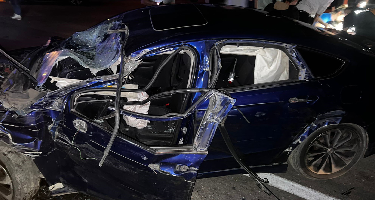 Amasya’da otomobil ile tır çarpıştı: 1’i ağır 5 yaralı