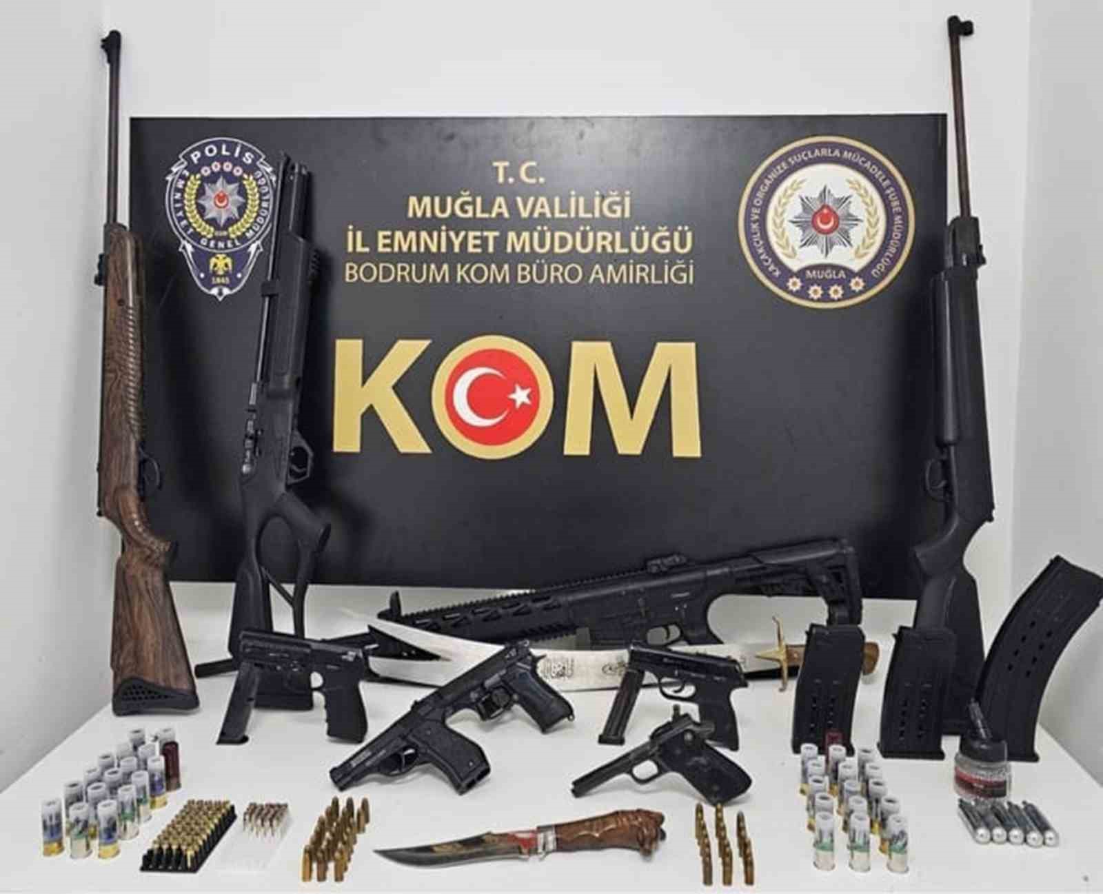 Muğla’nın 7 ilçesinde silah operasyonu: 4 tutuklama