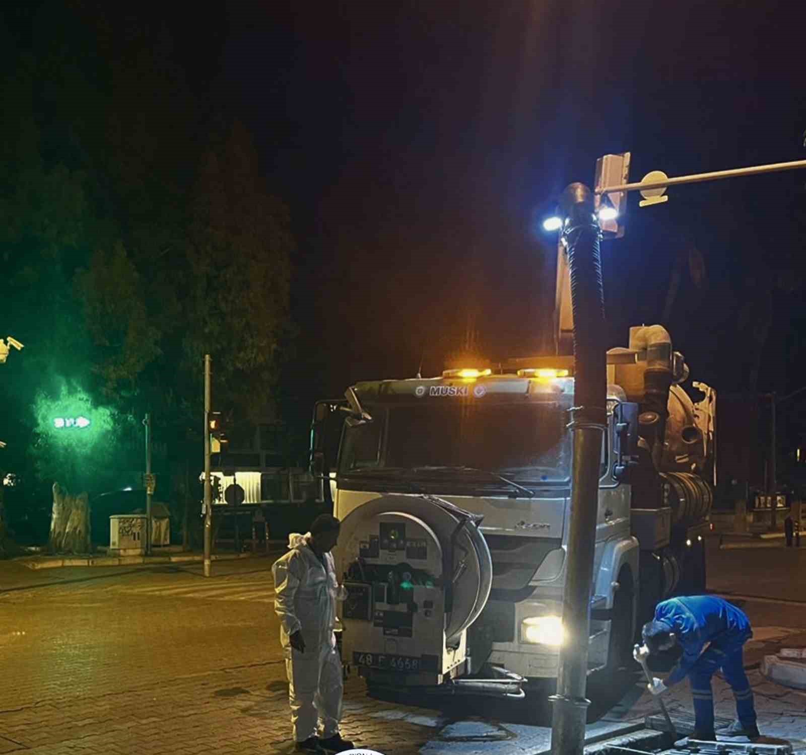 MUSKİ yağmur önlemlerini almaya devam ediyor