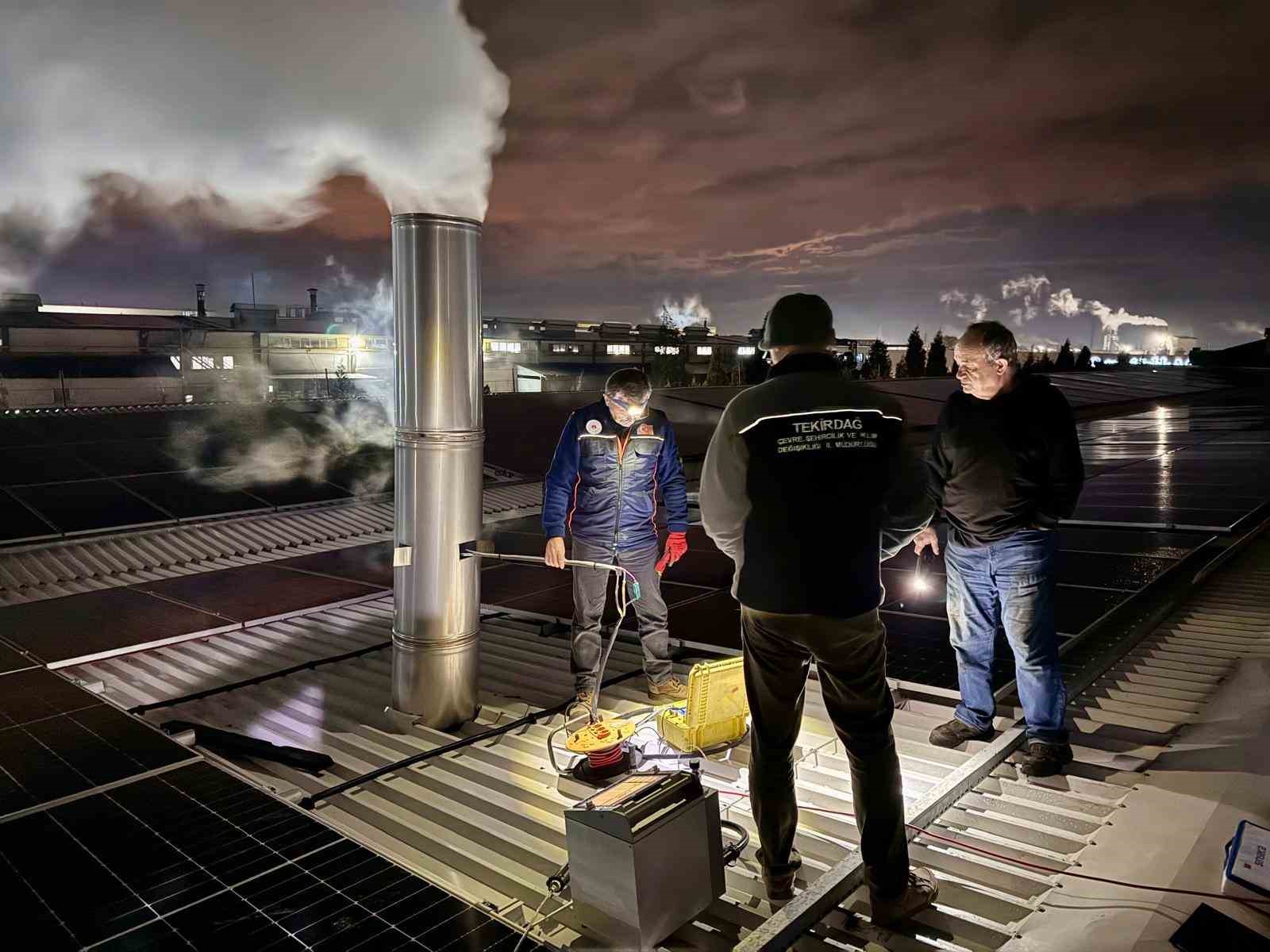 Ergene ve Çorlu’da sanayi tesislerinde gece emisyon denetimi