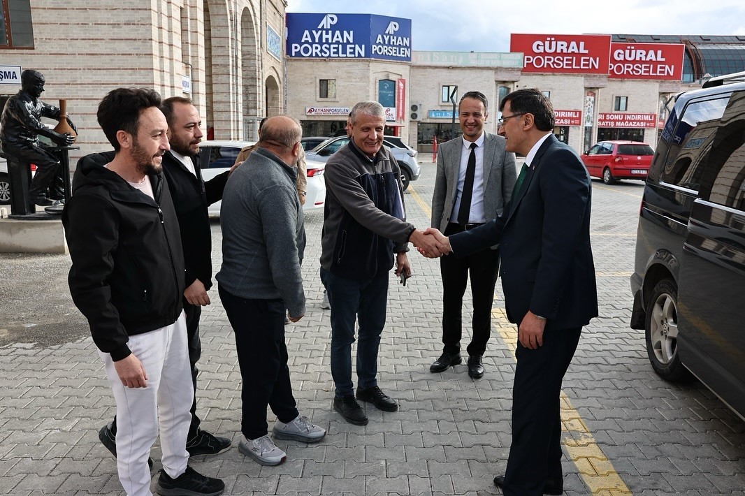 Çiniciler Çarşısı’nda düzenleme çalışmaları devam ediyor