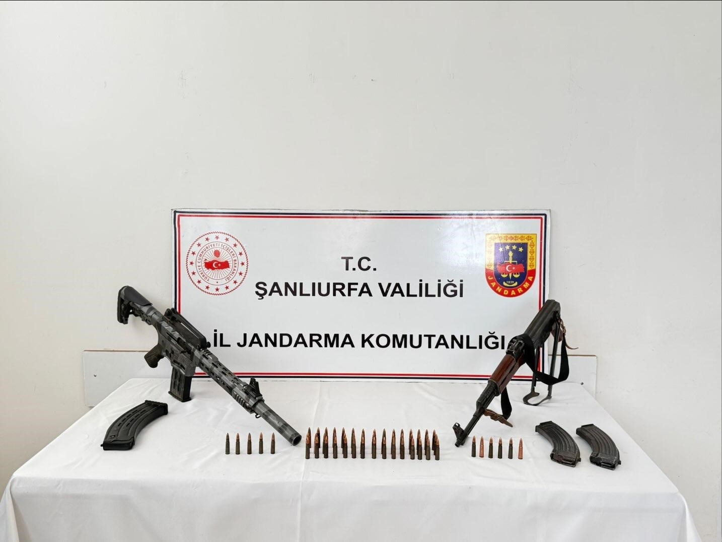 Şanlıurfa’da 13 ruhsatsız silah ile mühimmat ele geçirildi