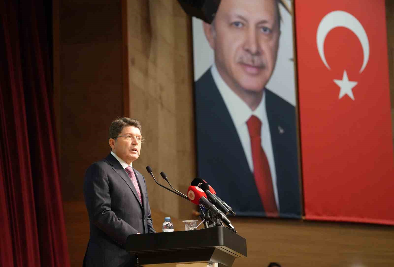 Adalet Bakanı Tunç: 