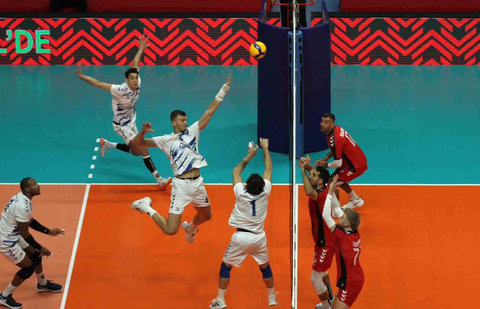 TSYD Ankara Cumhuriyet Kupası: Halkbank: 3 - Spor Toto: 1