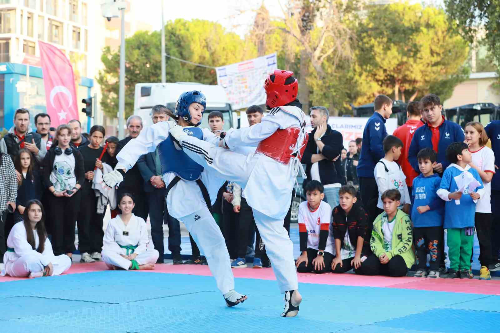 Amatör spor ruhu Denizli’de meydanlara taştı