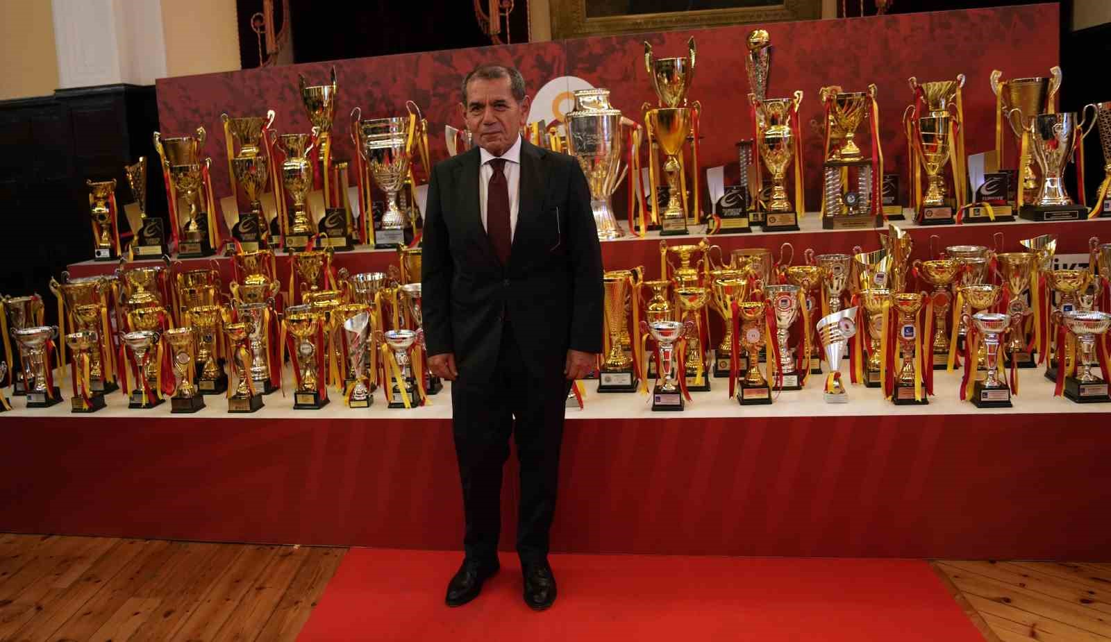 Galatasaray Spor Kulübü’nde 120. yıl kutlamaları yapıldı