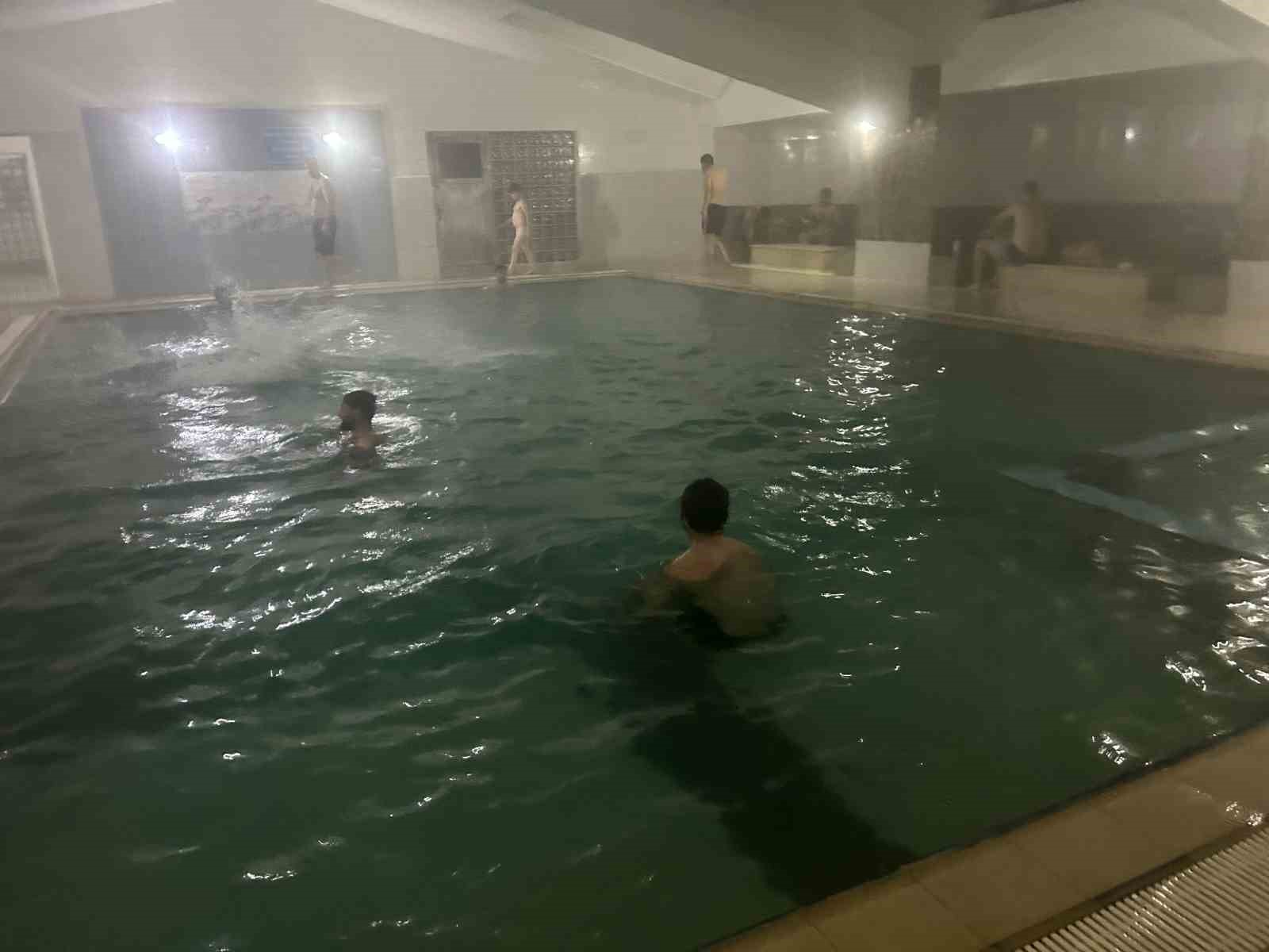 Havaların soğumasıyla Bingöl kaplıcalarına ilgi arttı