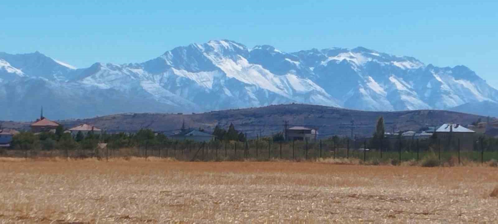 Binboğa Dağı beyaza büründü