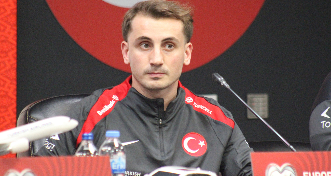 Kerem Aktürkoğlu: 