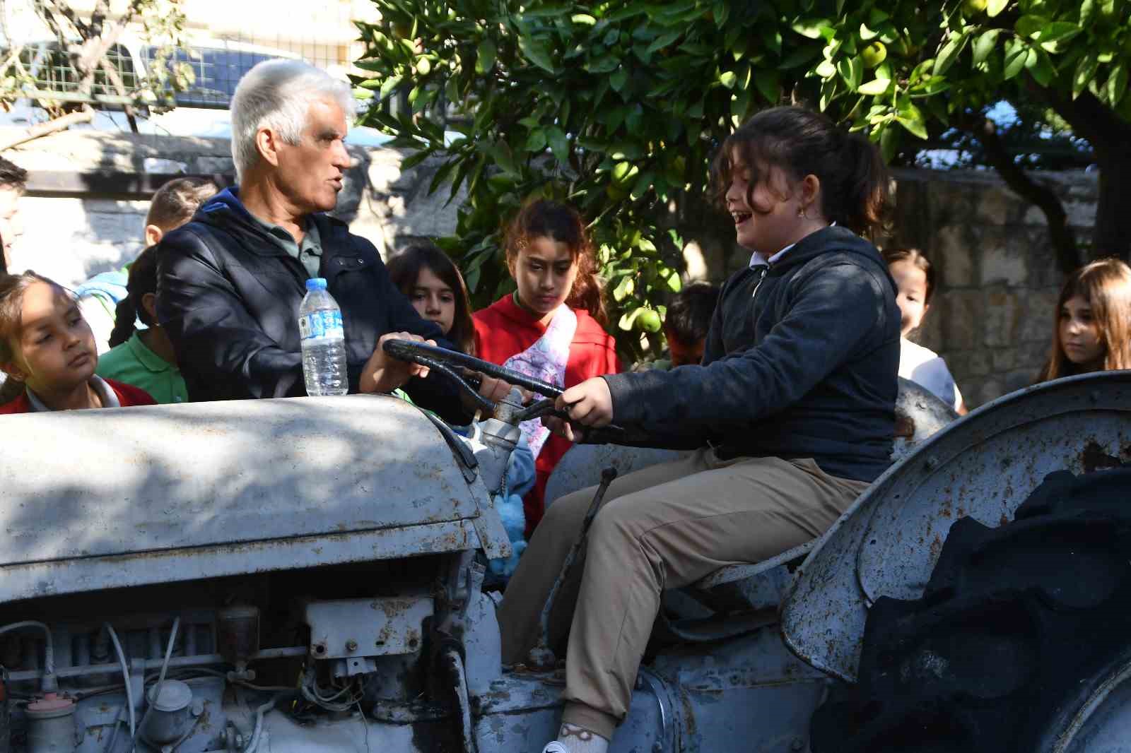 Söke Kent Müzesi ziyaretçilerini tarihi yolculuğa çıkarıyor