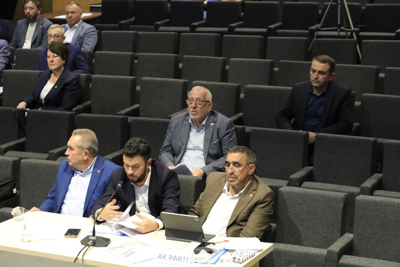 CHP’li Başkan Tanju Çelik’in, belediyenin maaş paralarını SGK’nın istediği yönündeki sözlerine yalanlama