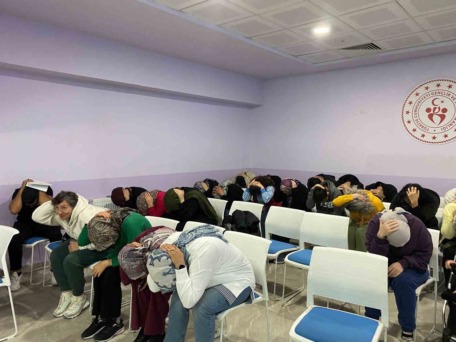 Burdur’da afete karşı eğitimler devam ediyor