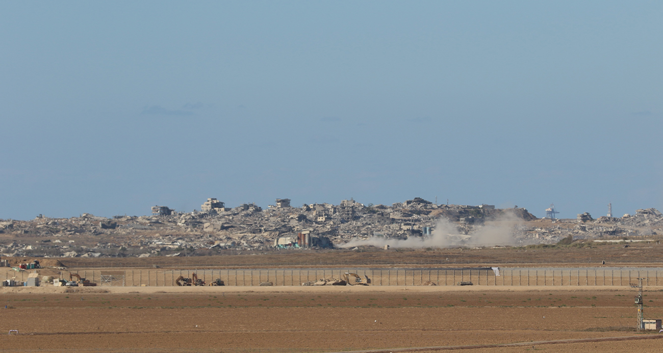 Bölgeden dumanlar yükseliyor