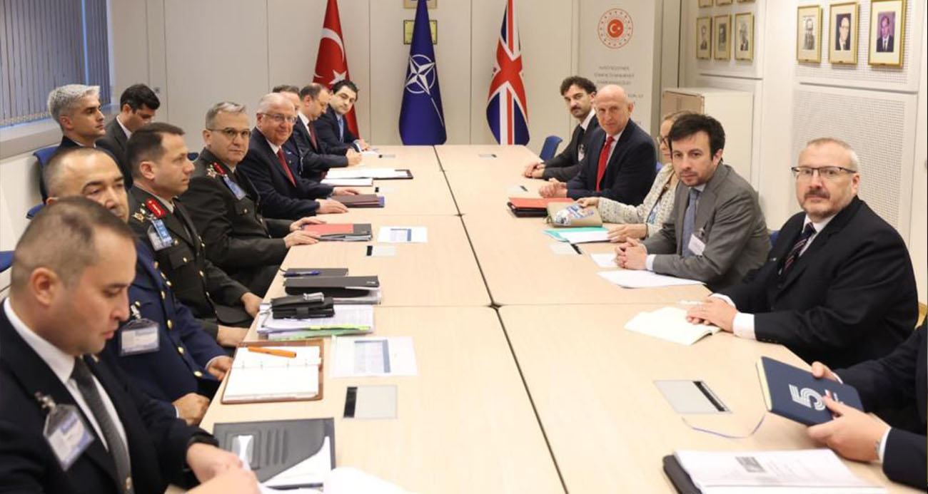 Bakan Güler, İngiltere Savunma Bakanı Healey ile görüştü