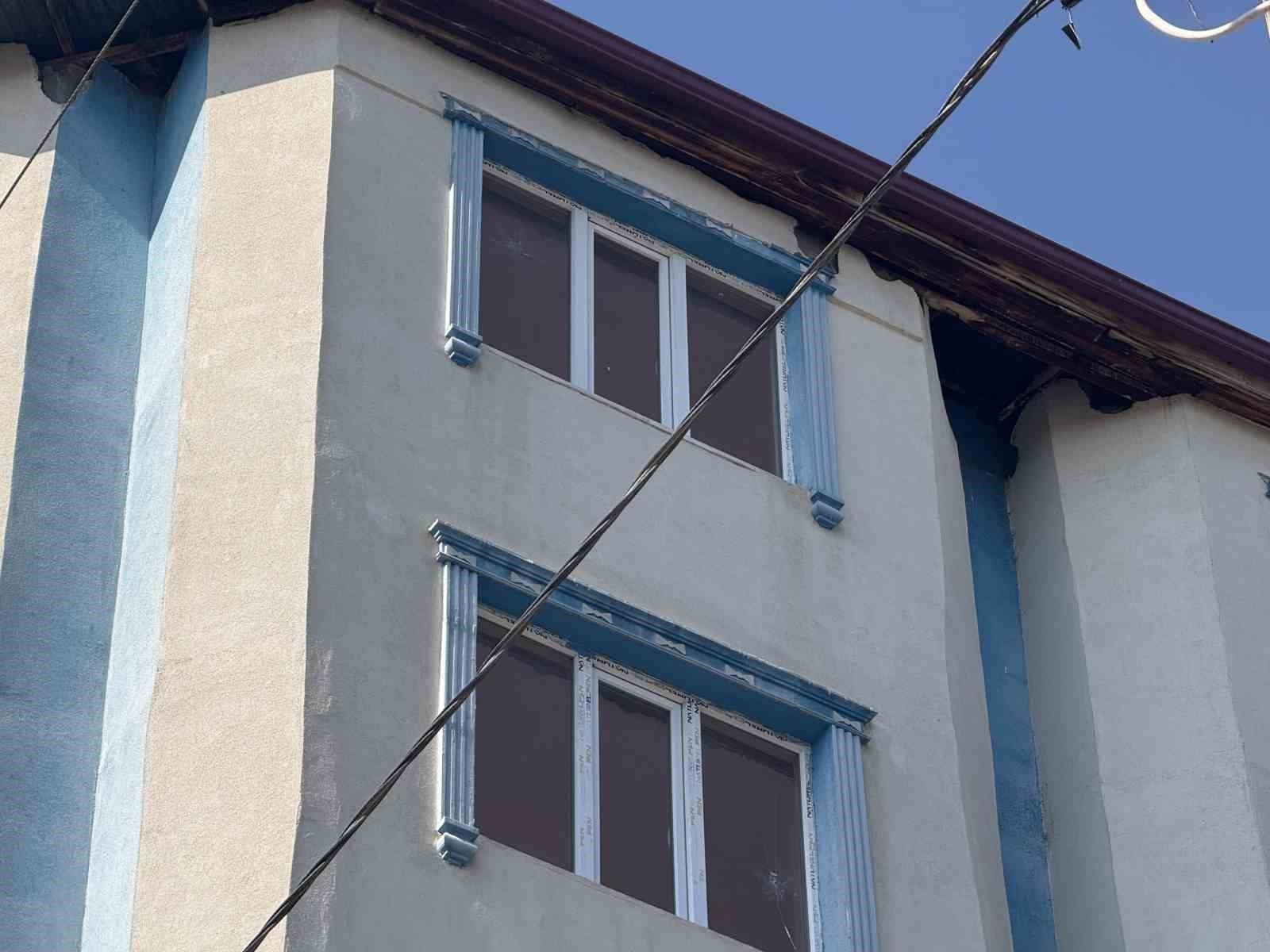 Iğdır’da 5 katlı binaya ateş açıldı, bina sakinleri panik yaşadı