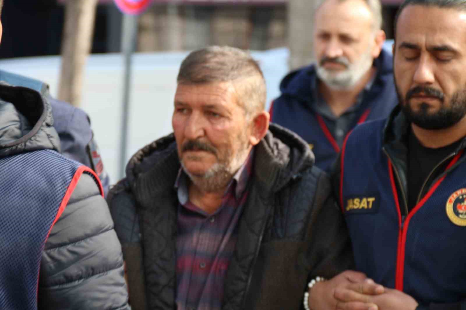 Ağabeyini öldürüp temele gömen sanık: 