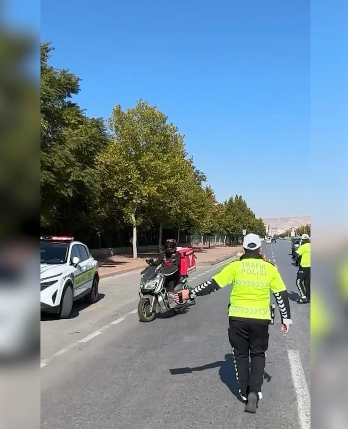 Kayseri’de 356 motosiklet sorgulandı: 7 araç trafikten men edildi