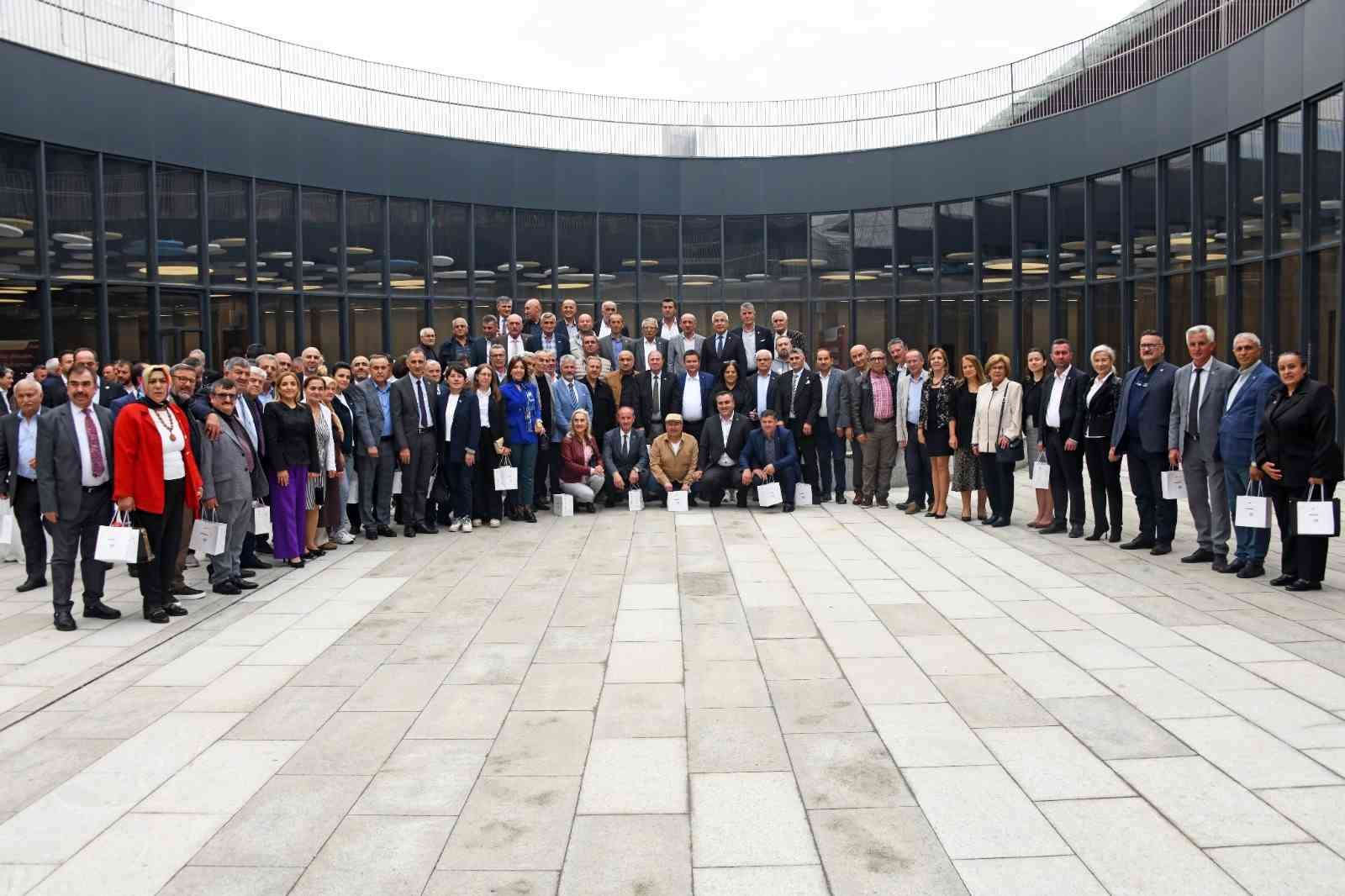 Osmangazi’de muhtarlar günü buluşması