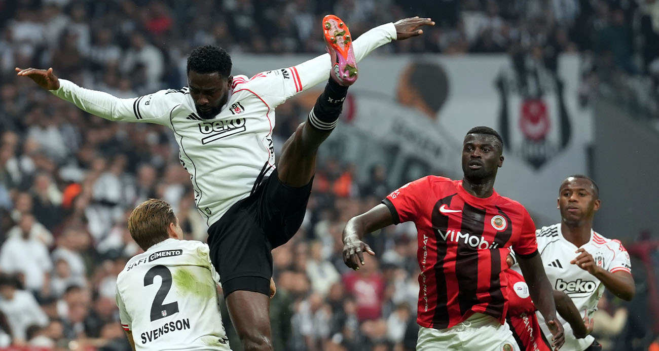 Kartal evinde yakıldı!