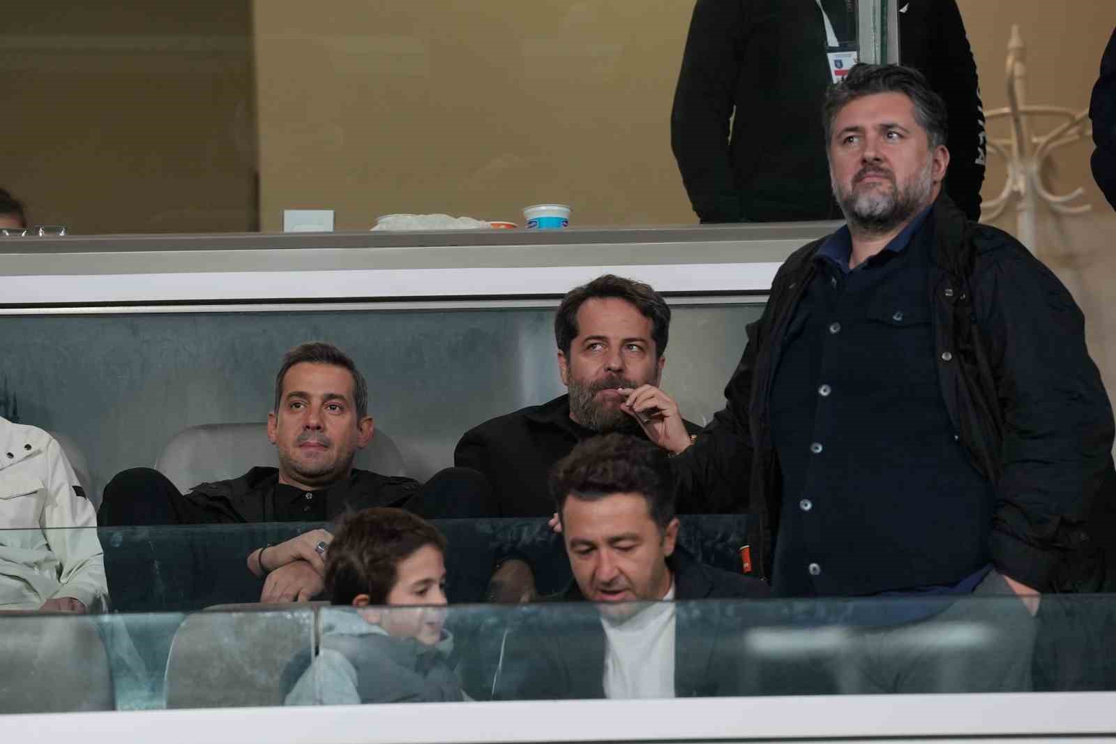 Trendyol Süper Lig: RAMS Başakşehir: 0 - Galatasaray: 0 (Maç devam ediyor)