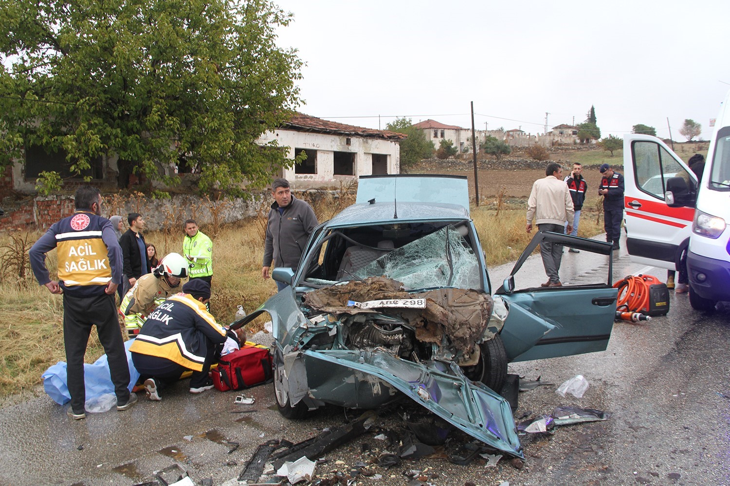 Manisa’da yağmur kazayı da beraberinde getirdi: 1 bebek öldü, 5 kişi yaralandı