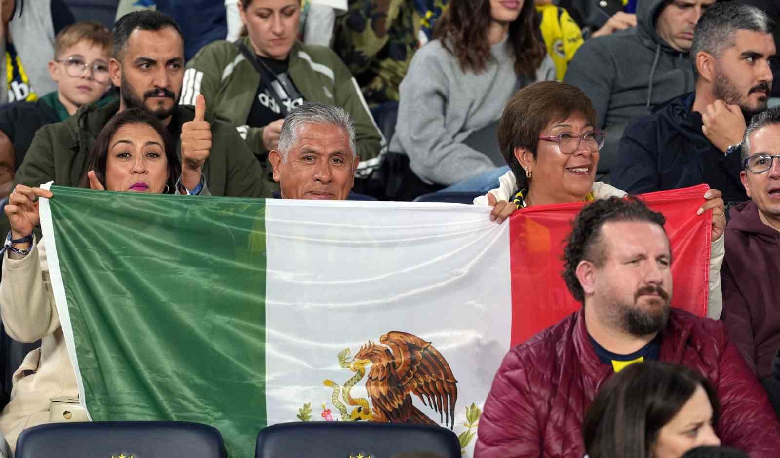 Trendyol Süper Lig: Fenerbahçe: 0 - Fatih Karagümrük: 0 (Maç devam ediyor)