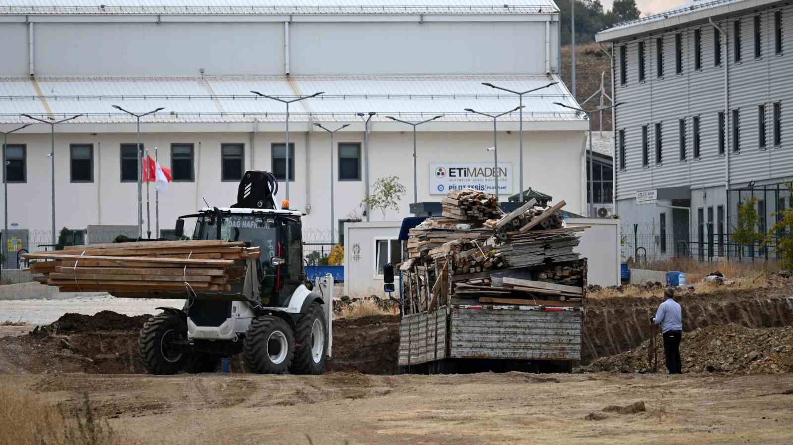 AK Parti İl Başkanı Albayrak: 